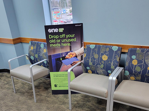 Dr Office Standee Advertising 1