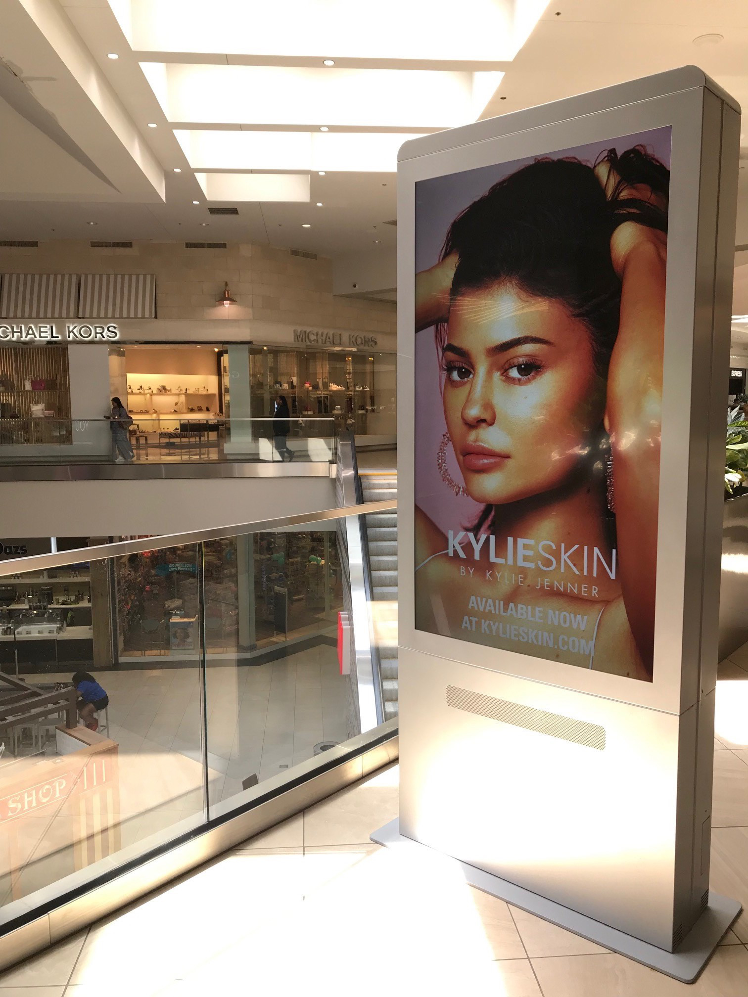 Case Study Out of Home Kylie Skin